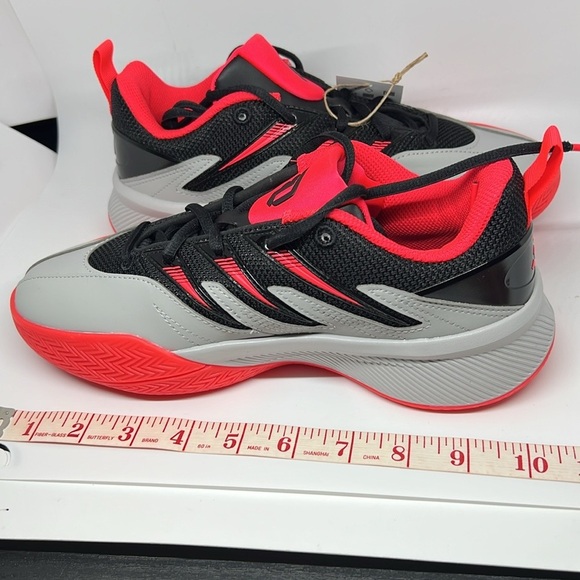 Adidas Dame Certified 3 J Basketball Shoes Youth Size 6 Gray/Black/Red) - Picture 10 of 14